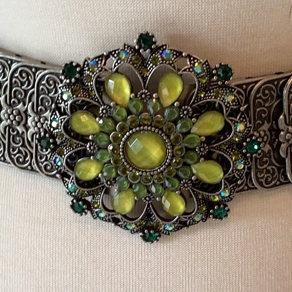 Ladies Belt - Picture 3 of 16